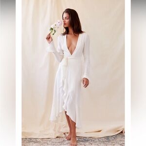 Deep V-Neck White Maxi Wrap Dress with Tie Waist